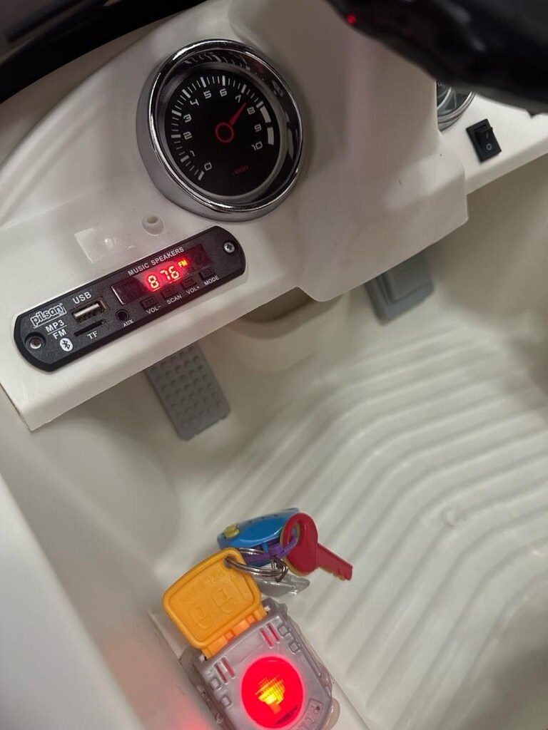 Pilsan 12V akülü araba - 6