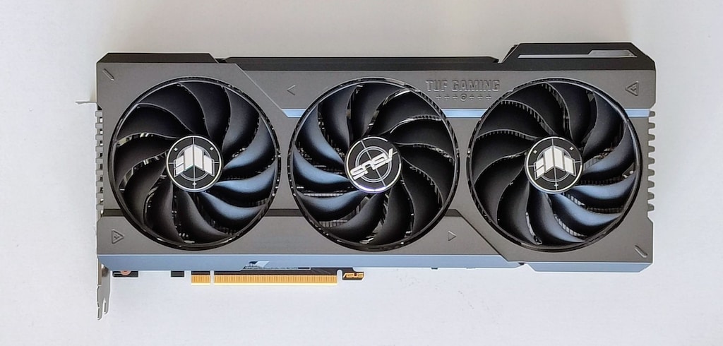 ASUS TUF GAMİNG GEFORCE RTX 4070 Tİ SUPER 16 GB GDDR6X O.C - 4