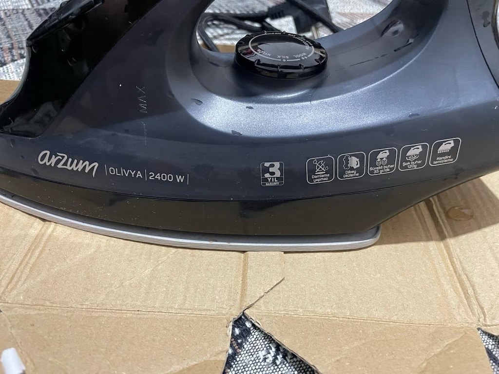 arzum marka 2400 walt ütü sıfır ayarında gelin bakın sonra karar verin - 5
