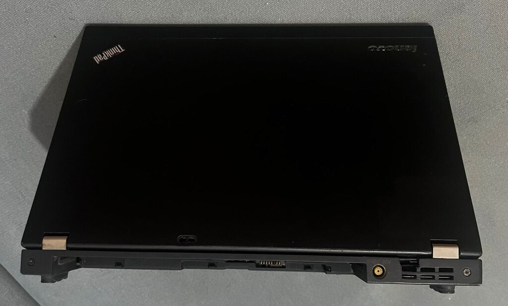 Lenovo X220 i5 2.50GHz 8 gb ram 500 gb hdd - 3