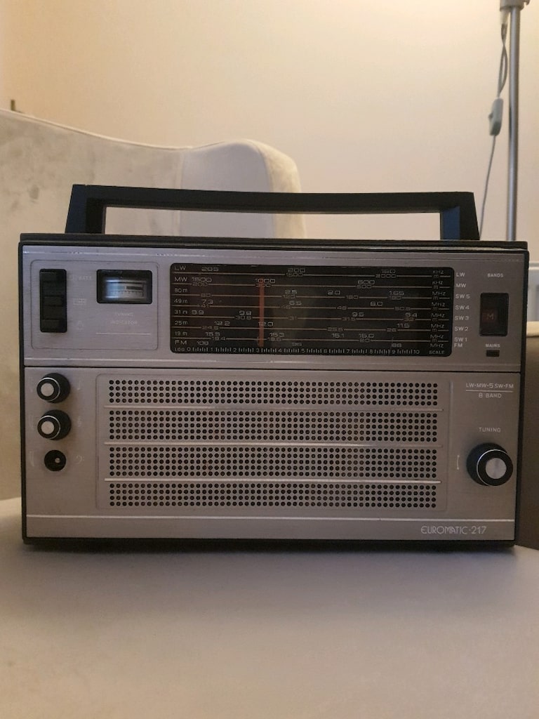 Selena Radyo Euromatic B-217 FM li 8 Bant dünya radyosu antika - 2