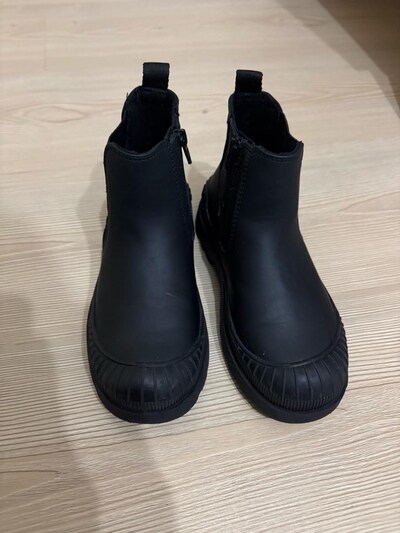 zara bot