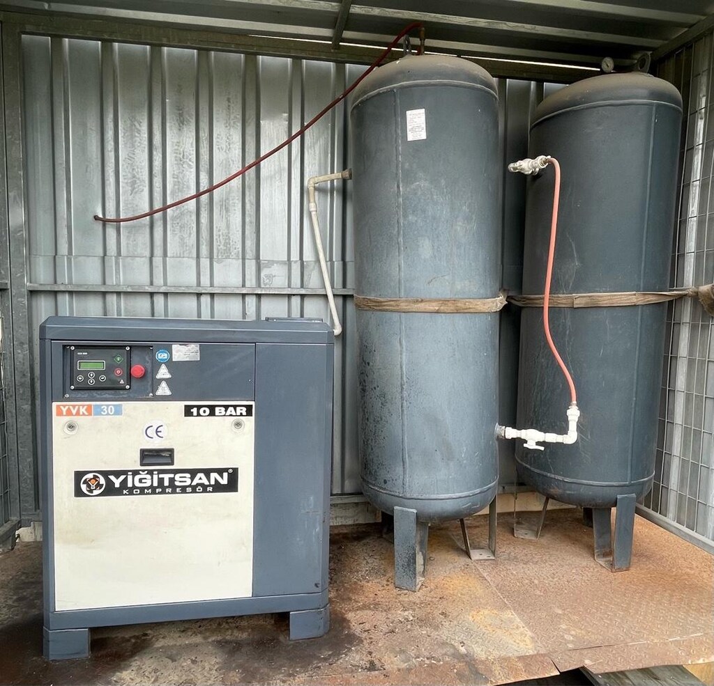 YİĞİTSAN YVK 30 vidalı kompresör , kurutucu, 1000 lt tank ve Kafes - 3