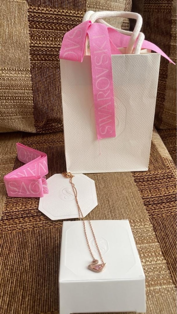 swarovski pembe kuğu kolye - 5