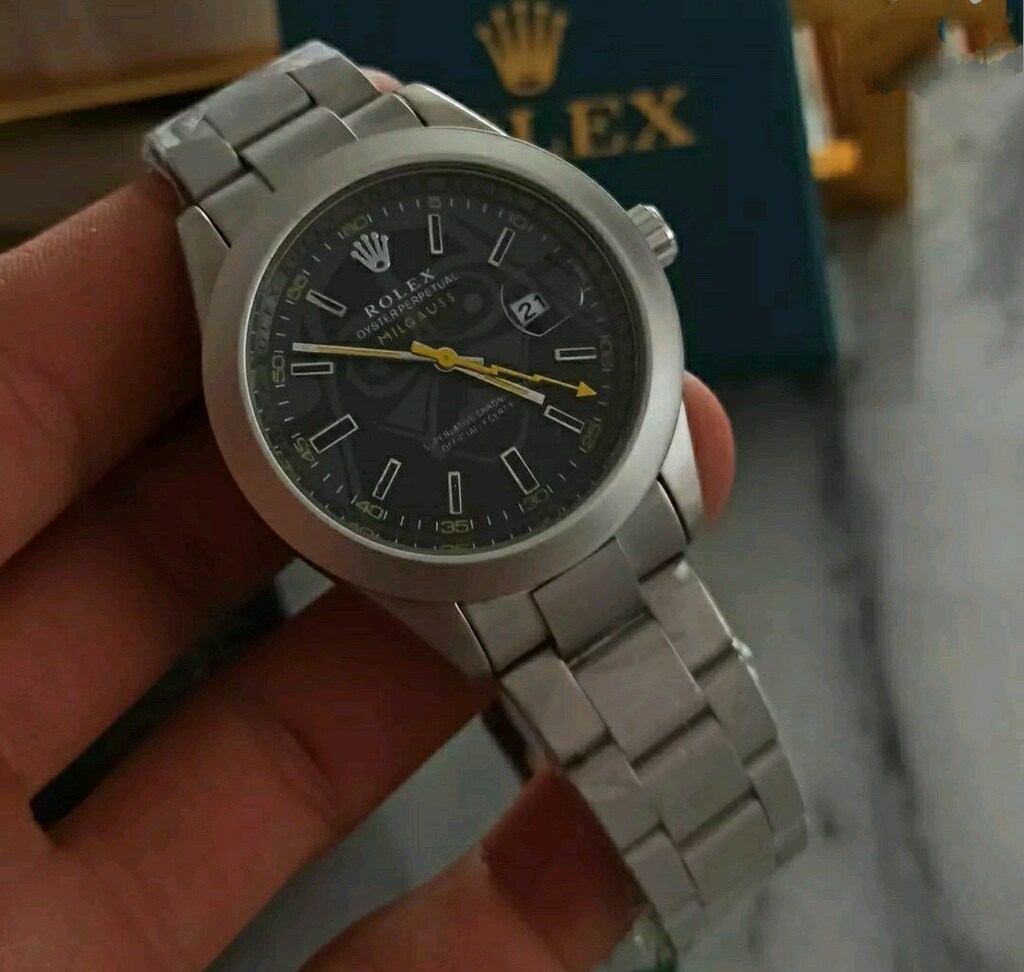 Rolex takvimli kol saati - 2