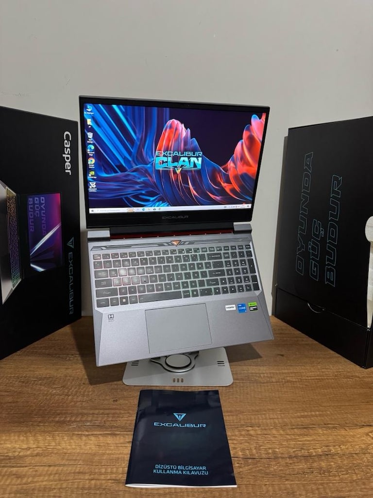 RTX4050 - Casper Excalibur - Temiz Gaming Laptop - 3