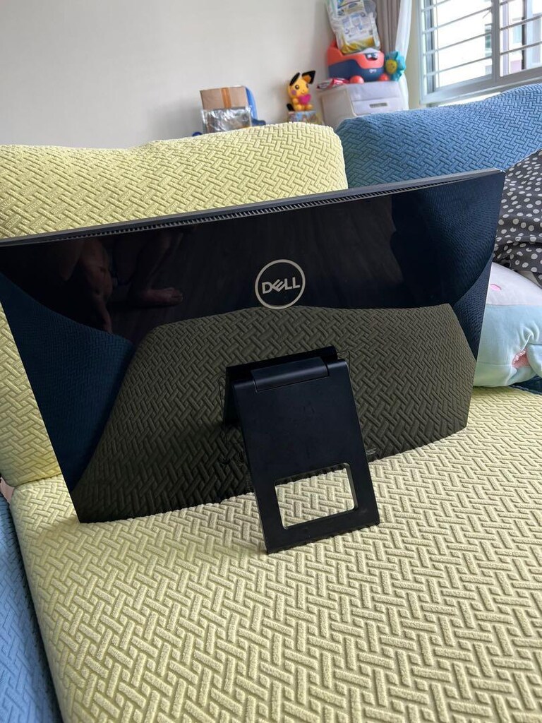 DELL 22 3277 ALL IN ONE PC -çift ekran kartlı i3 7ci nesil işlemcili - 4
