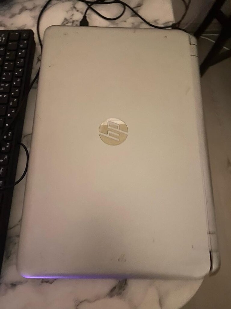 HP LAPTOP - 3