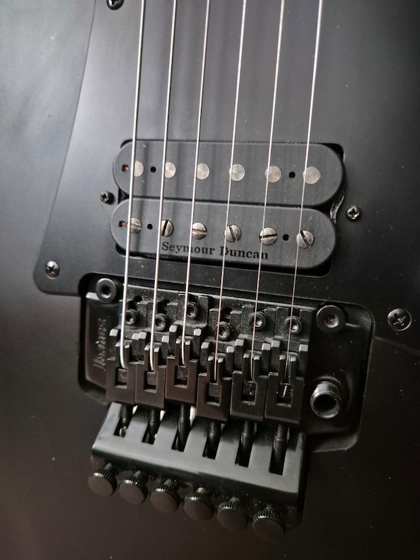 İbanez GRGR330EX Elektro Gitar - 2