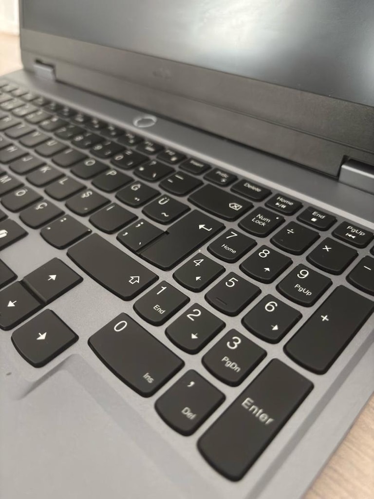 LENOVO LOQ 3050 + İ5 12.nesil - 3