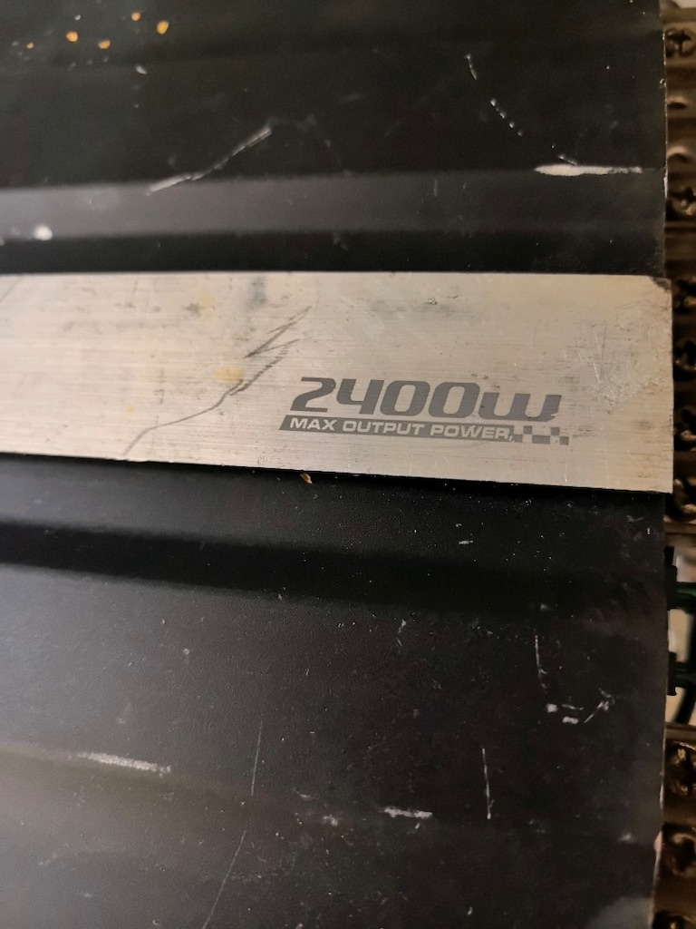 Araç anfi 2400w - 2