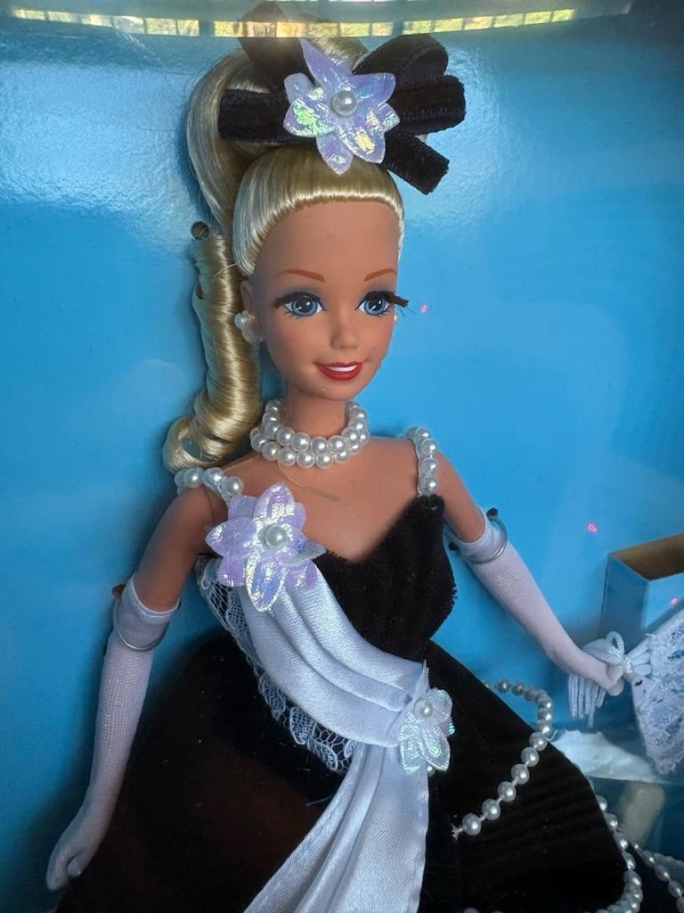 Midnight Waltz Barbie Doll Ballroom Beauties Collection 1996’ bebeği - 4