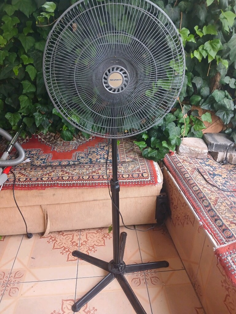SKYTECH 3KADEMELİ SANAYİ TİPİ 18 INC VANTİLATÖR SAĞA SOLA DÖNÜYOR GÜÇL - 3
