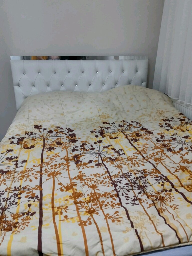 Çift kişilik yatak baza