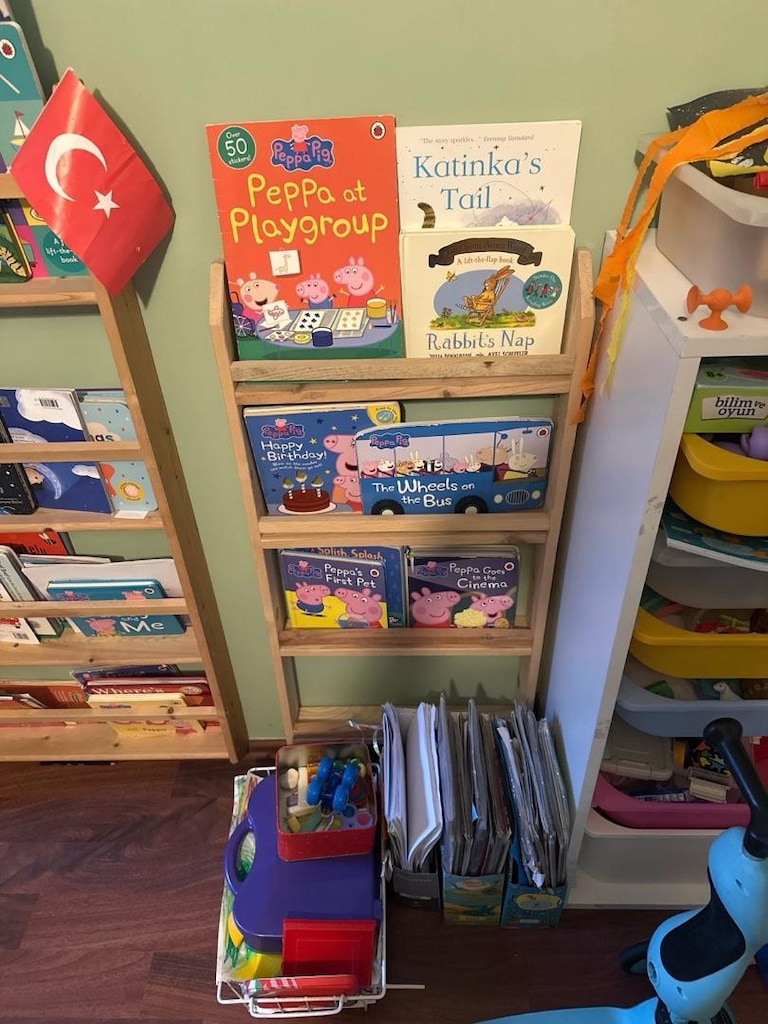 montessori kitaplik - 3