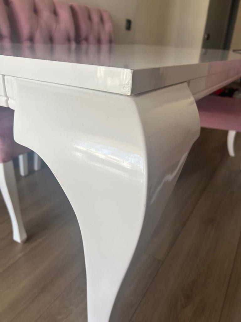 Kapitone Pembe Kadife & Parlak Beyaz Yemek Masası Seti - 8