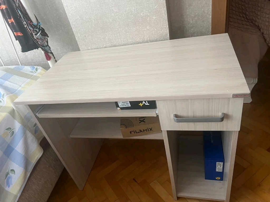 ÇALIŞMA MASASI VE SANDALYESİ - 3