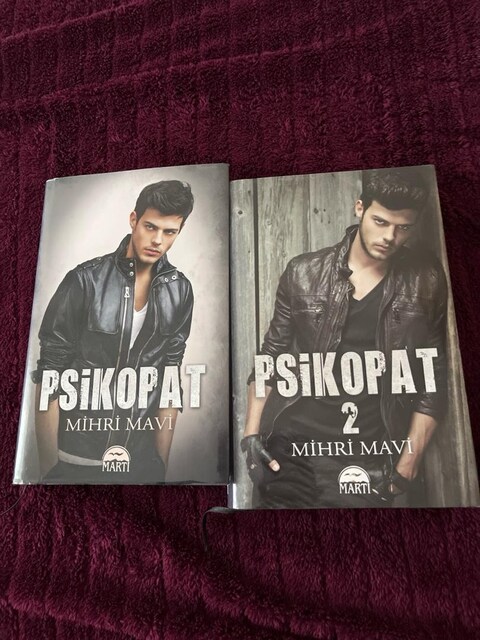 psikopat serisi mihri mavi iki kitap