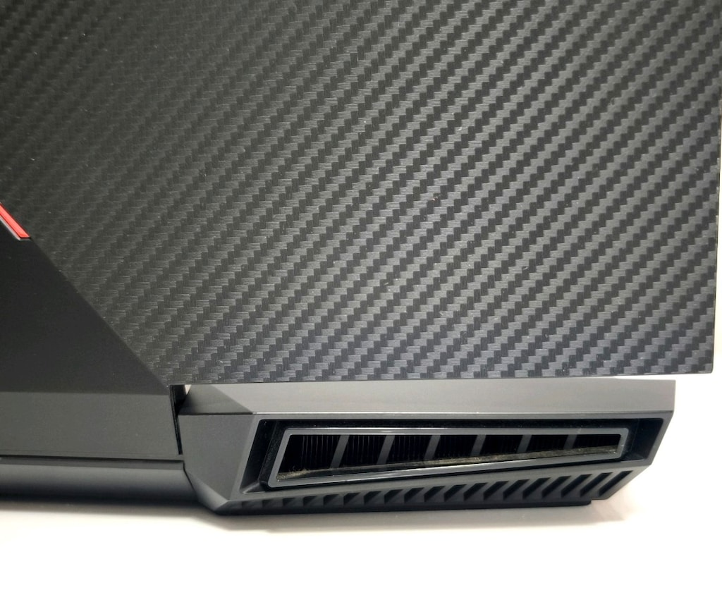 HP OMEN / GAMİNG / 2 TB HDD+SSD / 16 RAM / 17.3"DEV EKRAN / İ7 İŞLEMCİ - 6