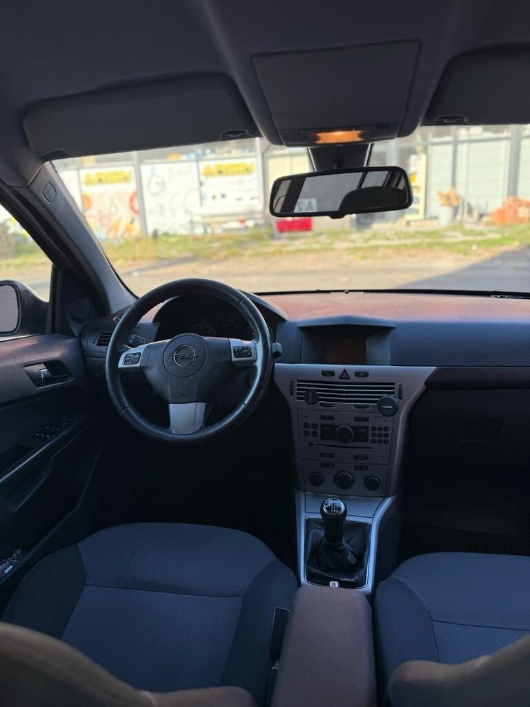 temiz orjinal astra h - 8