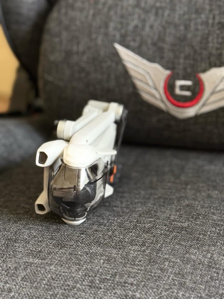 DJI MINI 3 FLY MORE COMBO - 12
