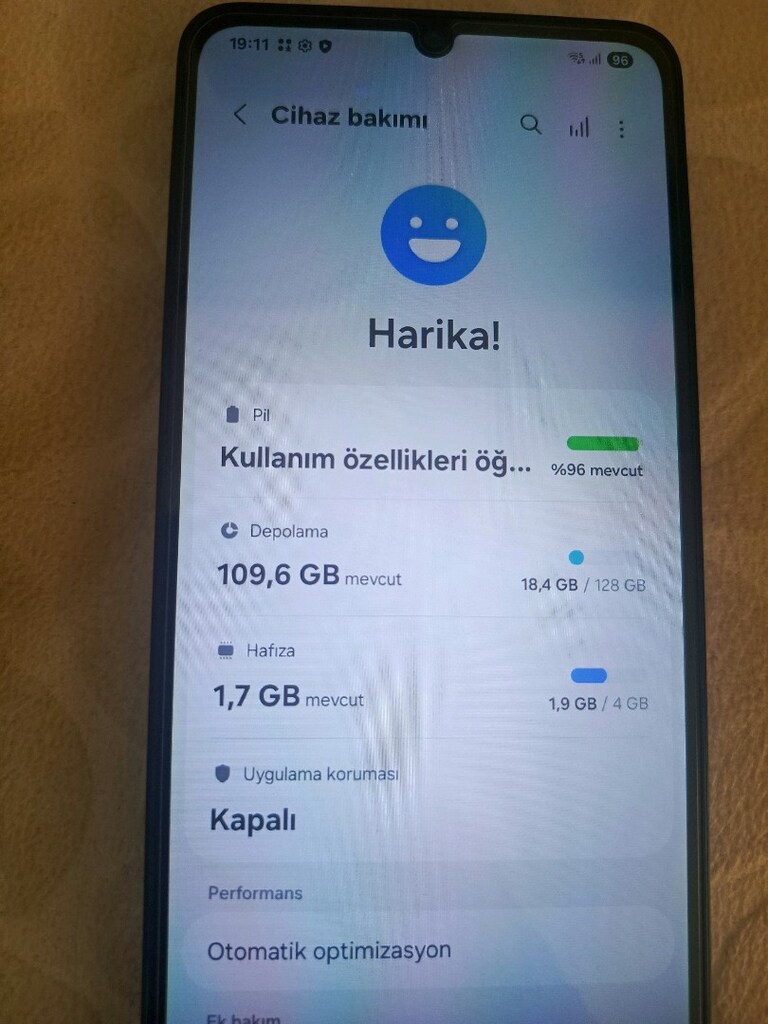 Samsung Galaxy A05 128 Gb+4Gb çift hatlı sıfır gibi telefon - 7