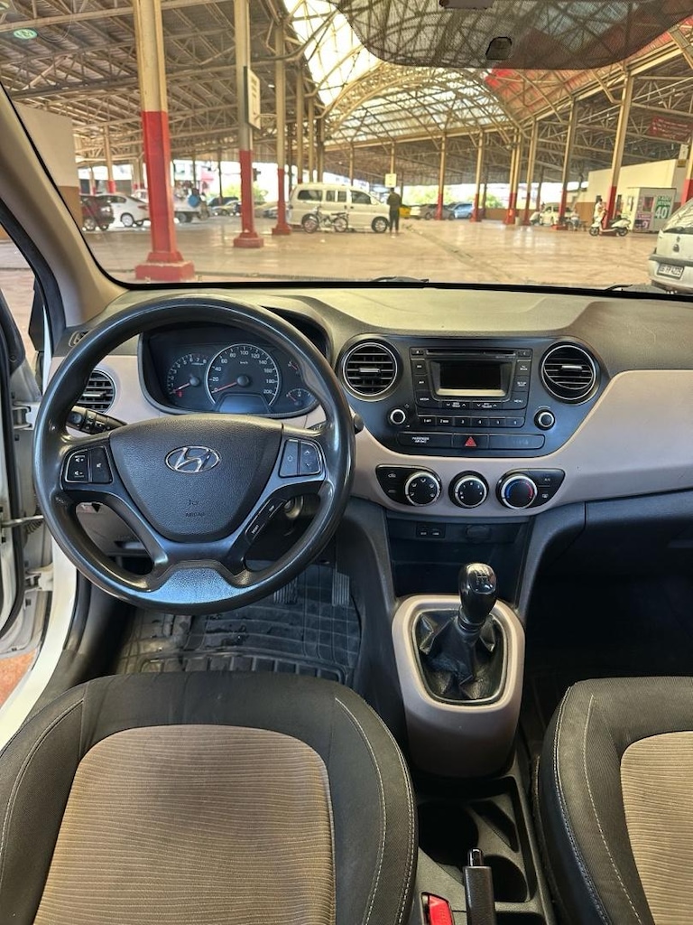 Hyundai i10 - 15