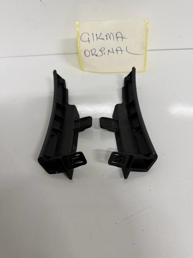 Honda civic FB7 ön cam ızgara ucu çıkma orjinal - 2