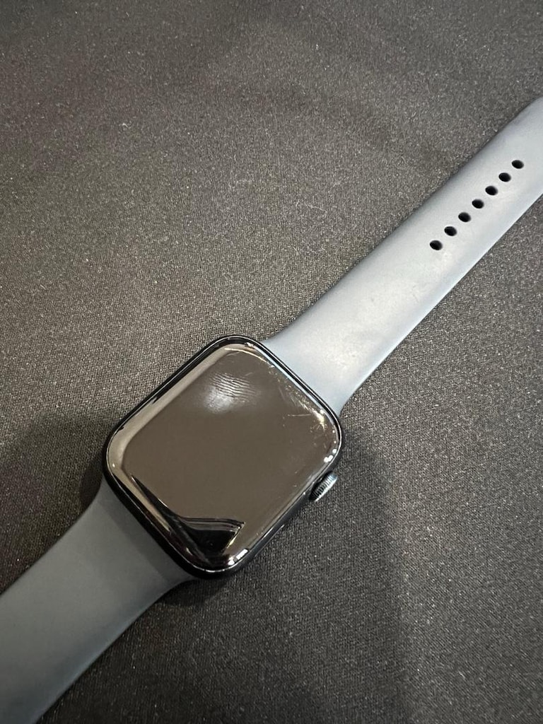 Apple Watch 8 - 2