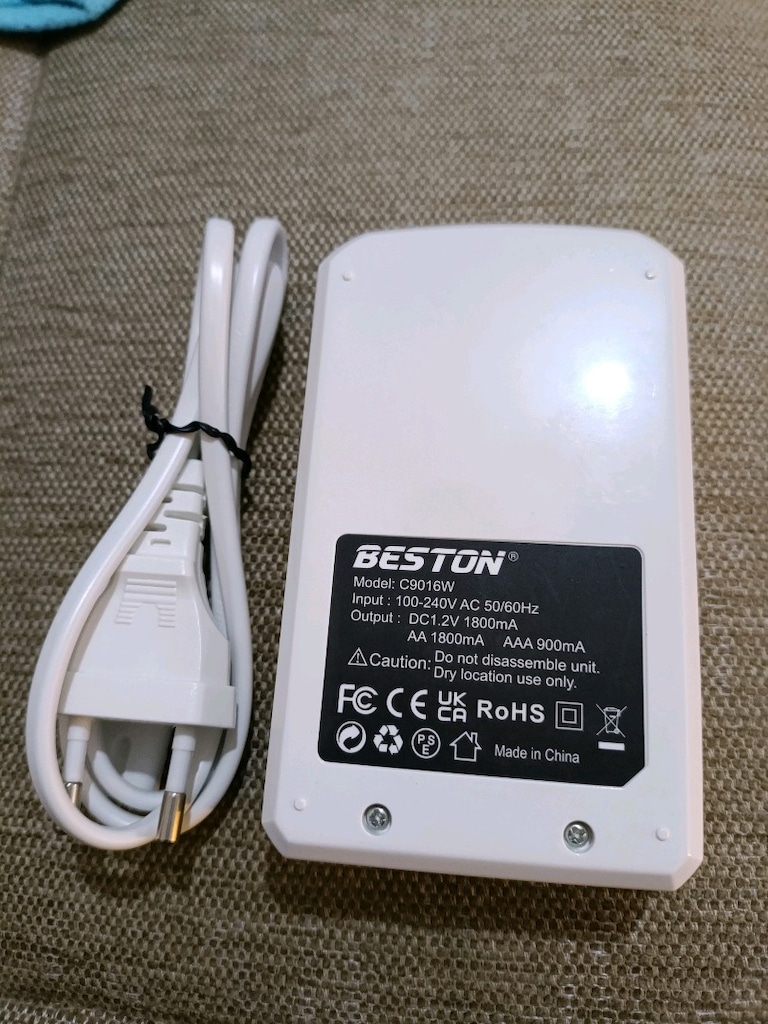 Pil şarj cihazı lcd göstergeli - 3