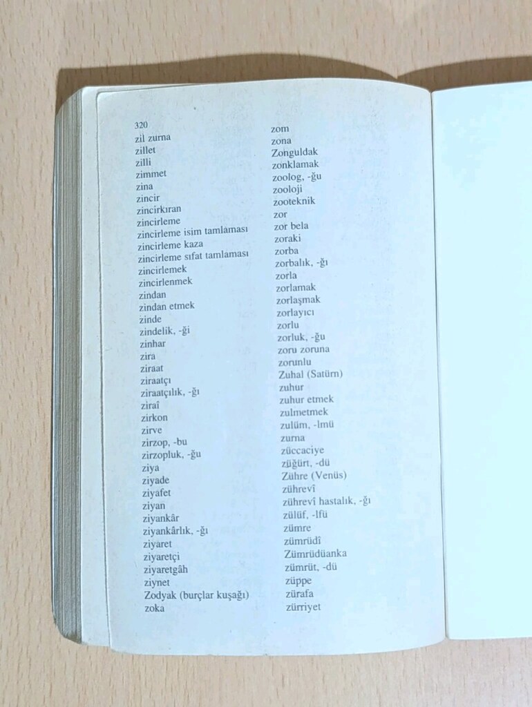 İNGİLİZCE/TÜRKÇE SÖZLÜĞÜ-İMLA KILAVUZU-ATASÖZLERİ VE DEYİMLER SÖZLÜĞÜ - 7