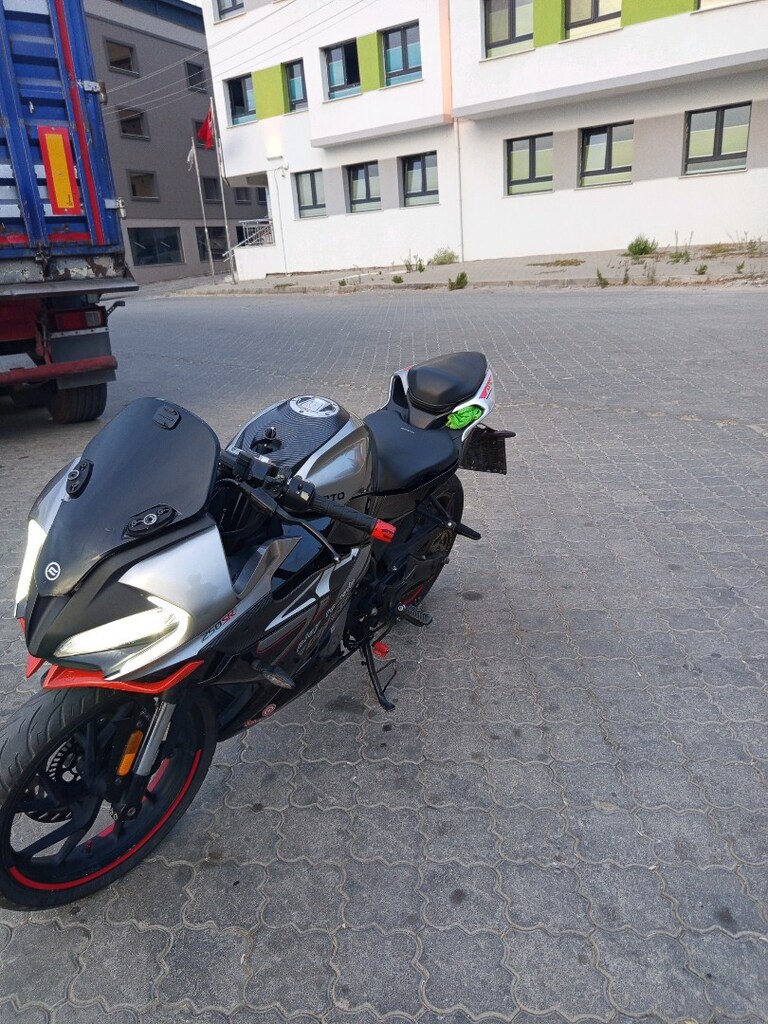 cf moto 250 sr - 2