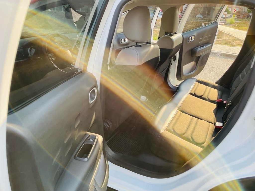 Citroen C3 orijinal çift renkli otomatik benzinli düşük kilometre - 8