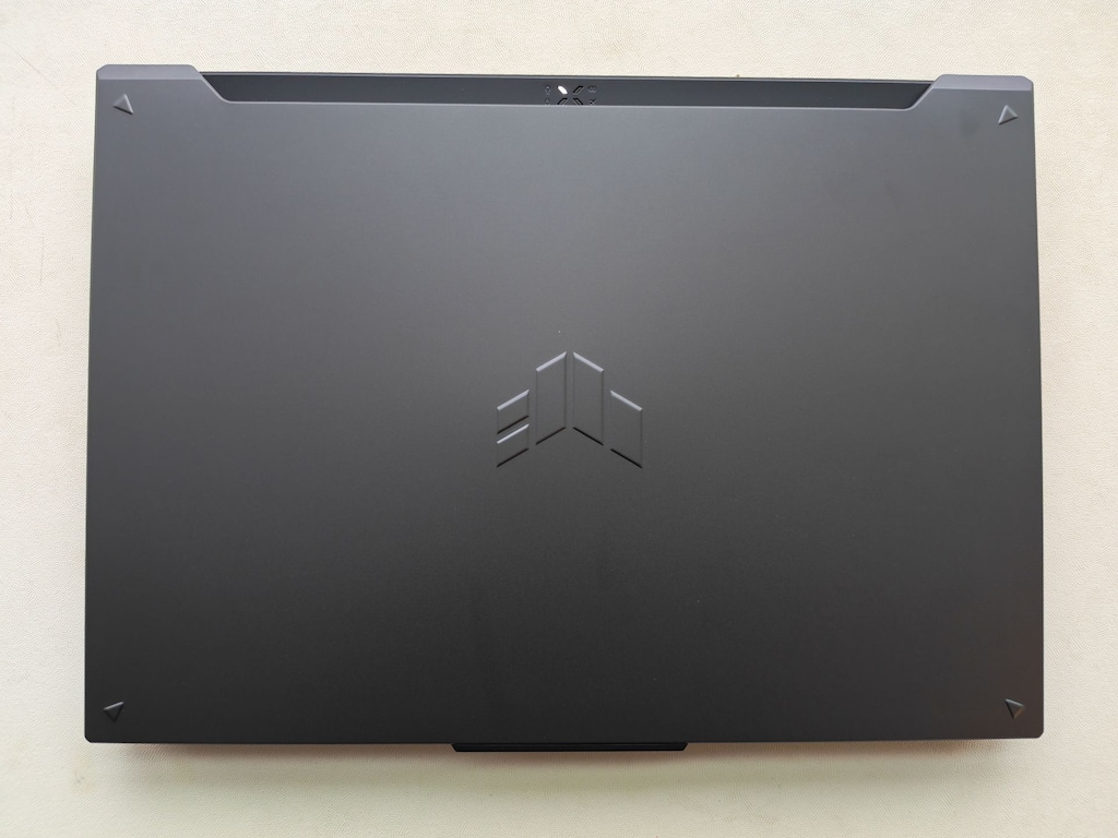 ASUS TUF A16 RTX4050 90W R7 170 16/512 1 AYLIK - 3