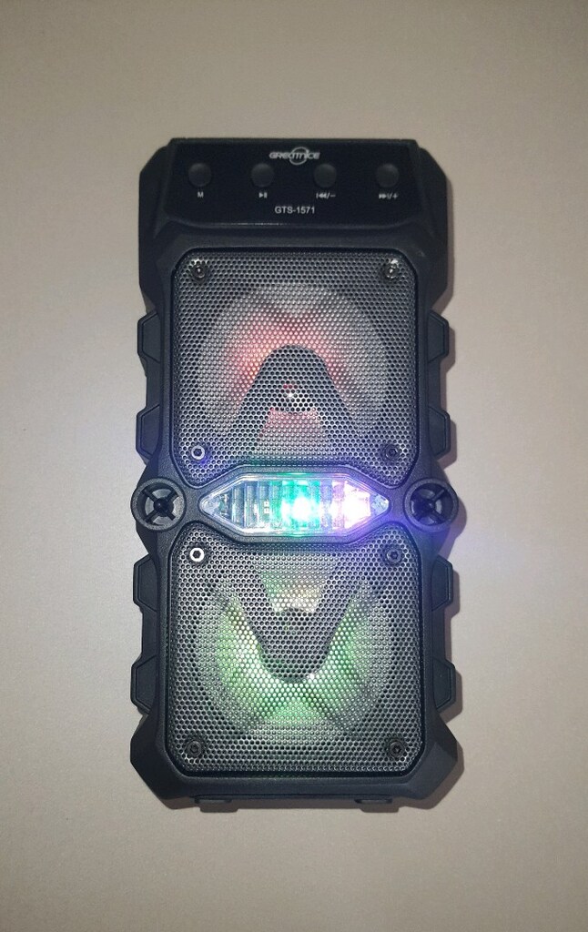 Bluetooth hoparlör mikrofonlu rgb ışıklı şarjlı ses bombası,extra bass - 10