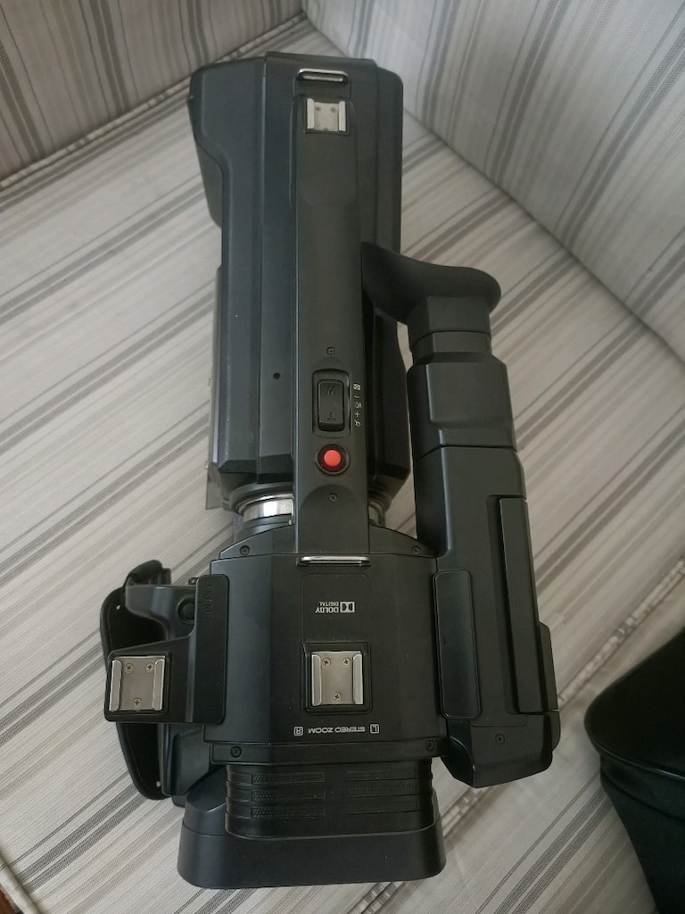 Panasonic AG-AC8 Omuz Kamerası Seti (Temiz, Aksesuarlı) - 5