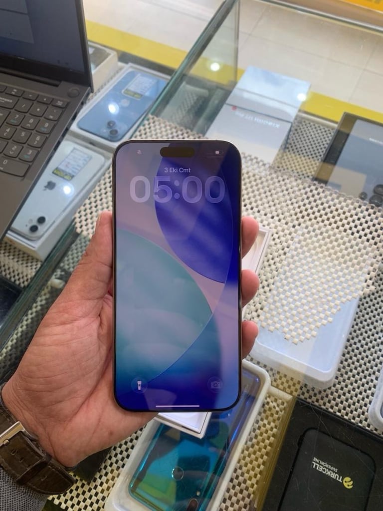 iPhone 16 promax (256) gb - 2