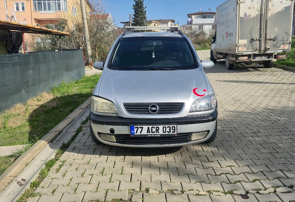 7 kişilik Opel zafira - 2