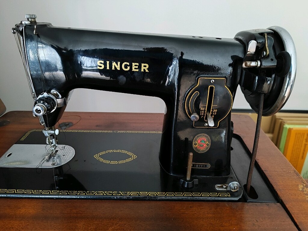 Antika Singer dikiş makinesi - 3
