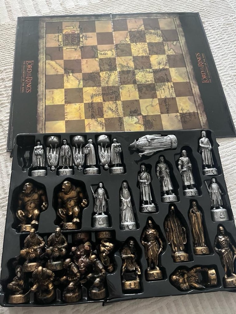 Osmanlı Tarihi döküm Orjinal santranç takımı - 5