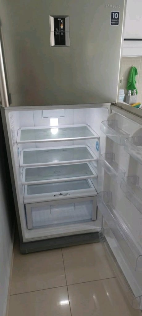 Sorunsuz Çalışan Gri-Inox Samsung Buzdolabı - 3