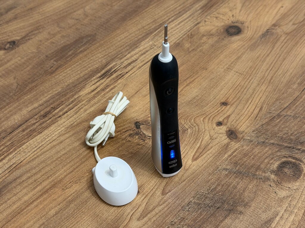 Braun Oral-B Pro Triumph v2 Şarj Edilebilir Diş Fırçası - Siyah - 10