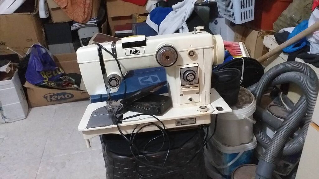 Parça Amaçlı Beko 802 Dikiş makinası Bakım yapılması gerekiyor MOTORU - 6