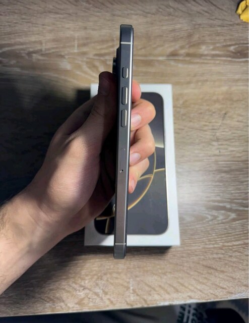 iPhone 16 Pro Max 512GB