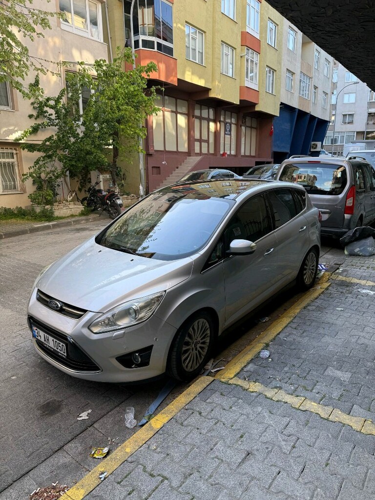 Ford C-Max 2.sahibinden Tertemiz otomatik park cam tavan - 6