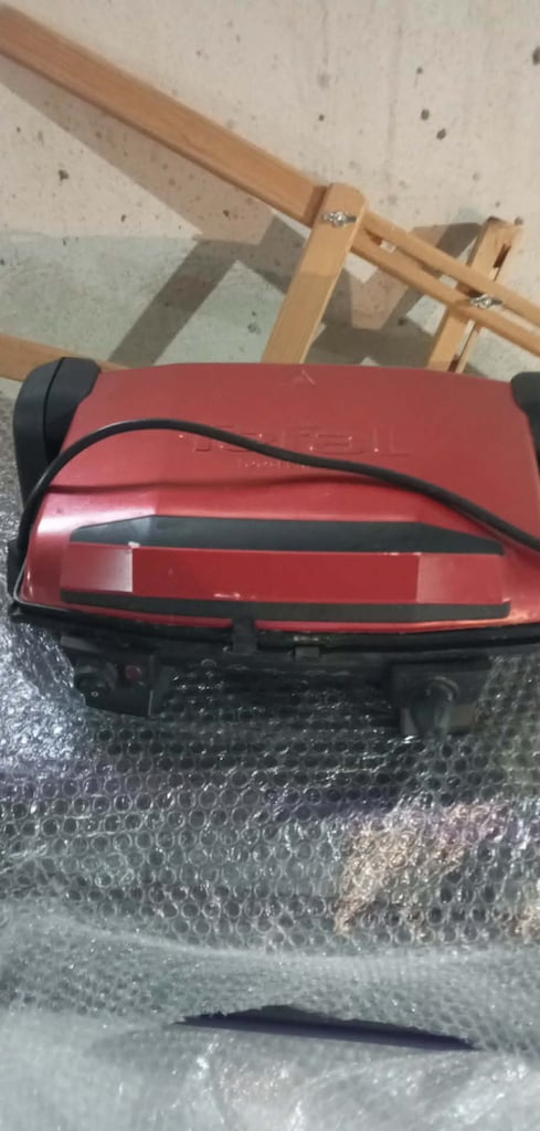 TEFAL MARKA TOST MAKİNASI PAZARLIKSIZ 1750 TL - 5