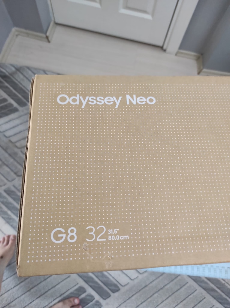 Samsung Odyssey Neo G8 32 1 ms 4K 240 Hz Kavisli LS32BG850NUXUF - 4