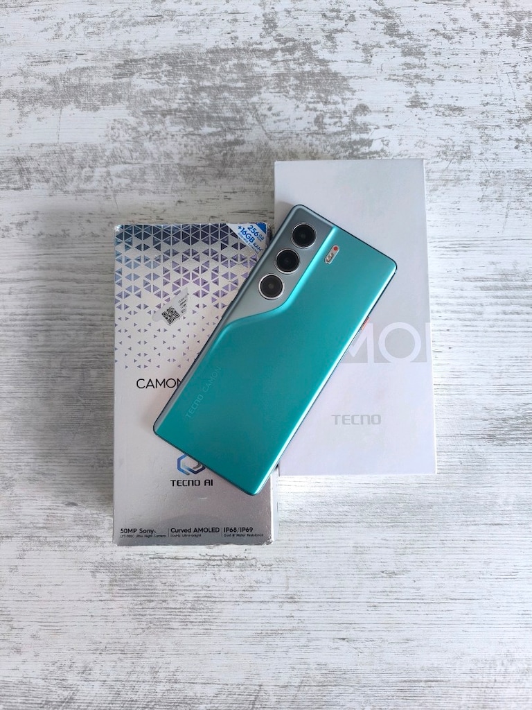TECNO CAMON 40 PRO 5G 256GB!!! - 3