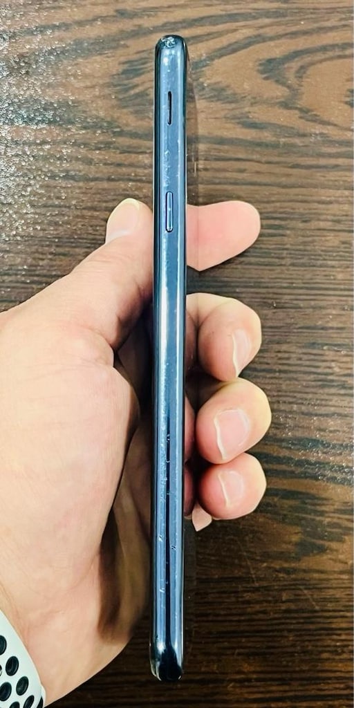 SAMSUNG j 4 PLUS 16 Gb - 3
