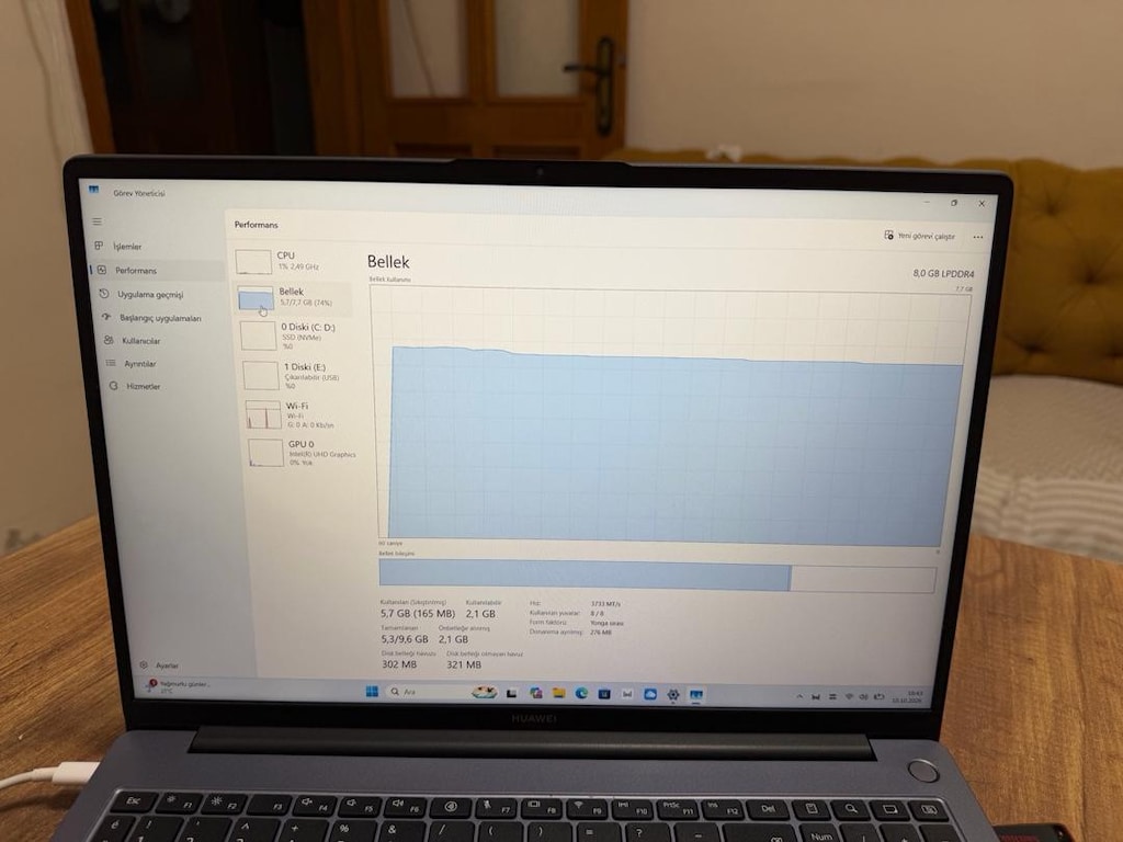 TERTEMİZ HUAWEİ MATEBOOK D 16 KUTUSU YANINDA - 8